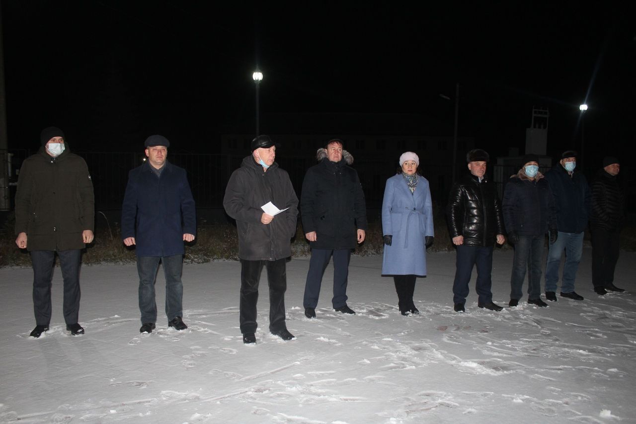 В военном парке села Старое Дрожжаное призывников проводили в армию