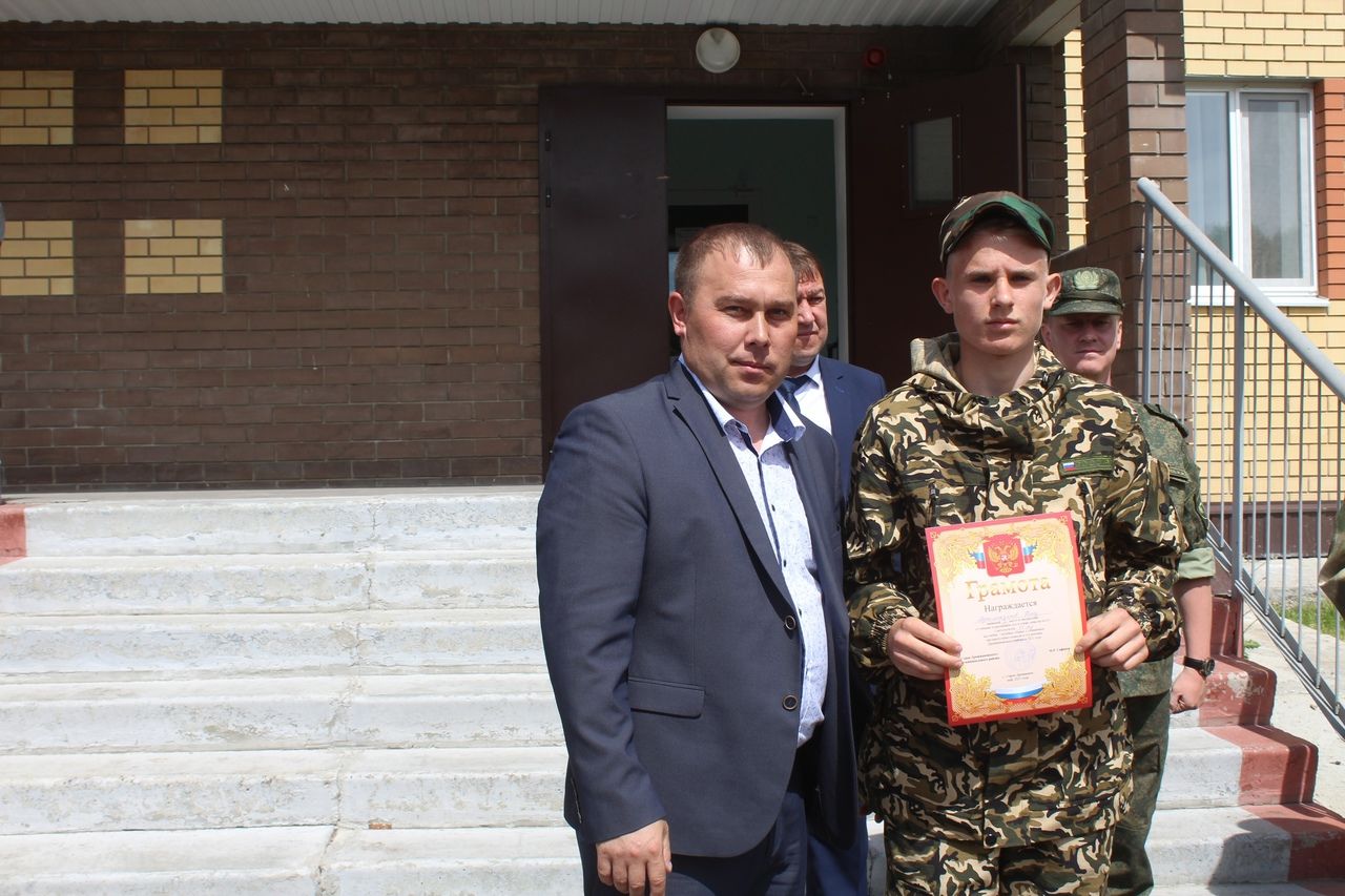 В лагере “Чайка” Дрожжановского района состоялось закрытие военно-полевых сборов