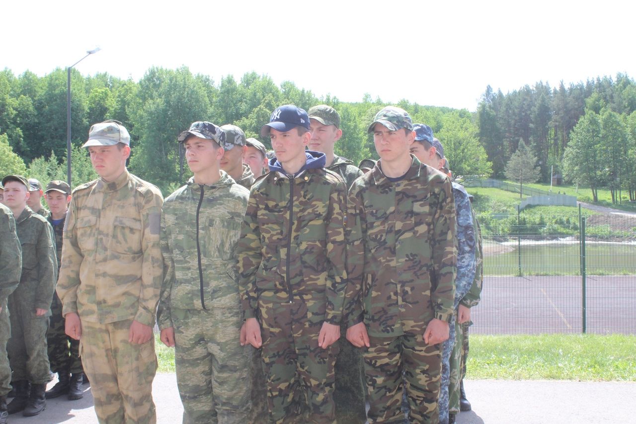 В лагере “Чайка” Дрожжановского района состоялось закрытие военно-полевых сборов