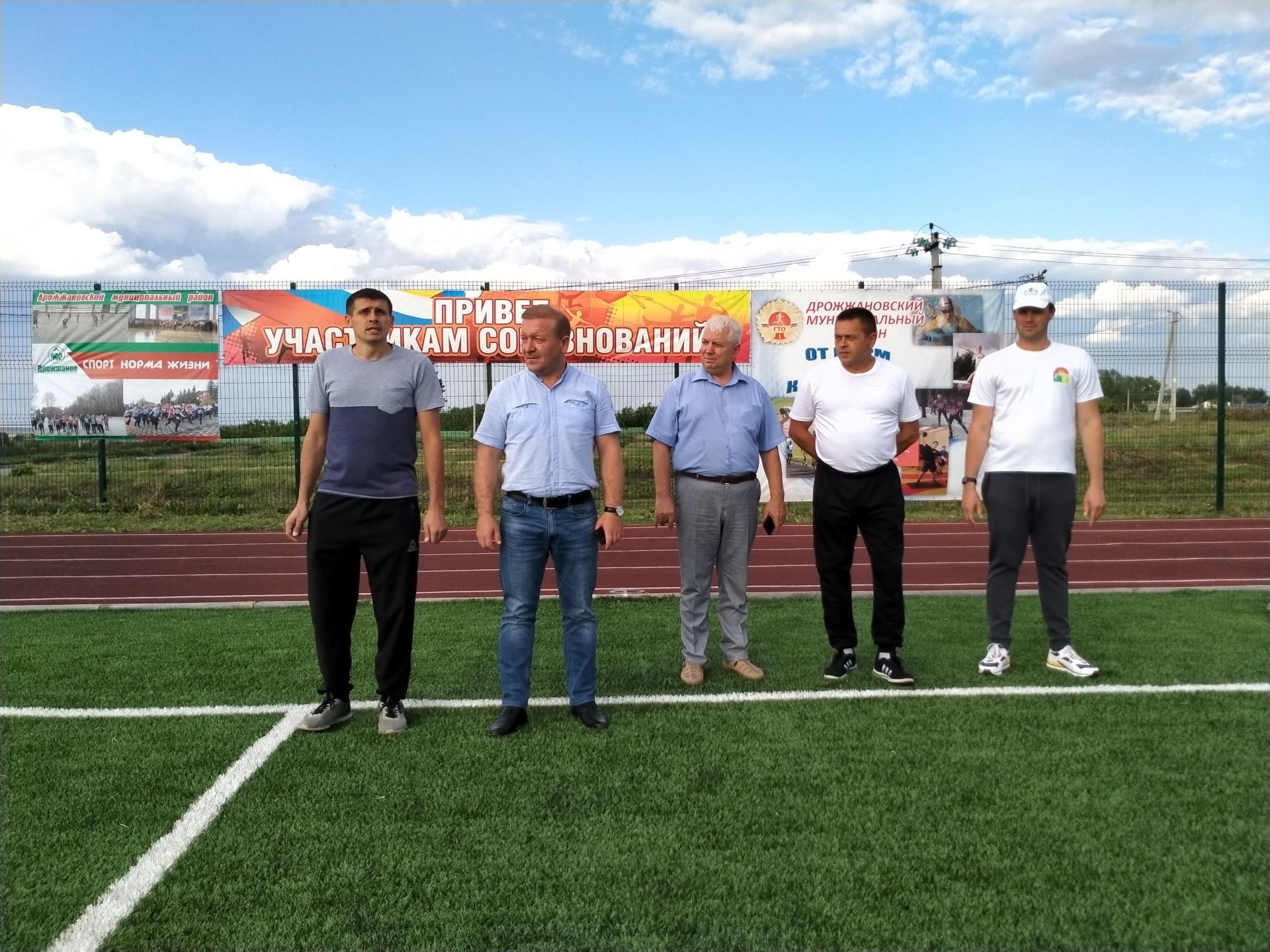 Время мини-футбола: команда Стародрожжановского СП в лидерах