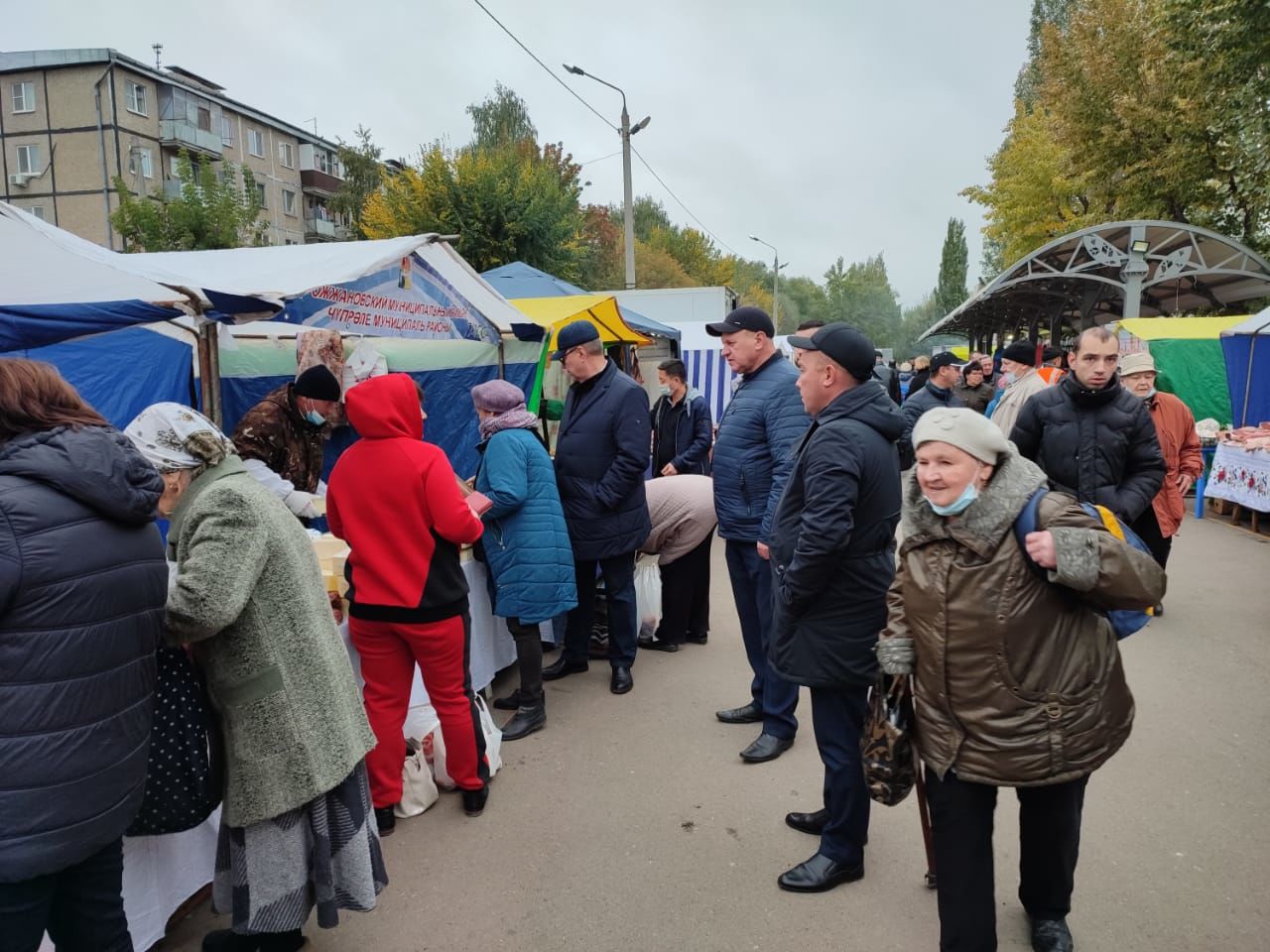 Дрожжановцы принимают участие на сельхозярмарке в Казани