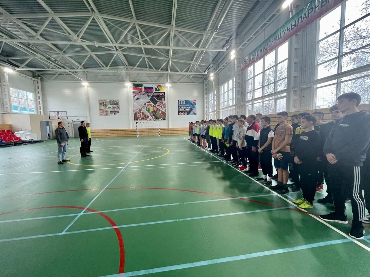 В Дрожжаном прошёл отборочный этап на Первенство РТ по мини-футболу среди юношей