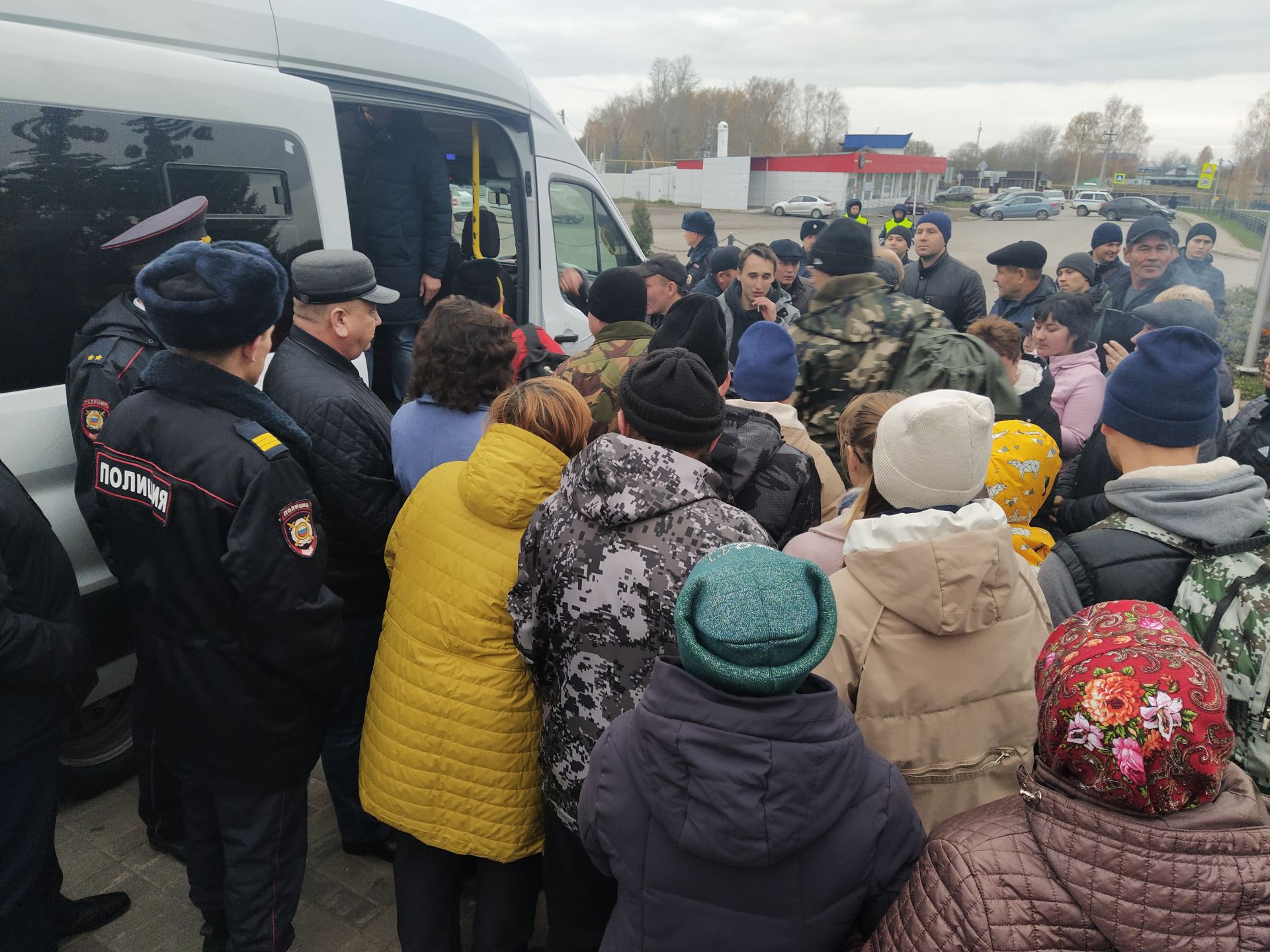 Из Дрожжановского района уехала еще одна группа мобилизованных