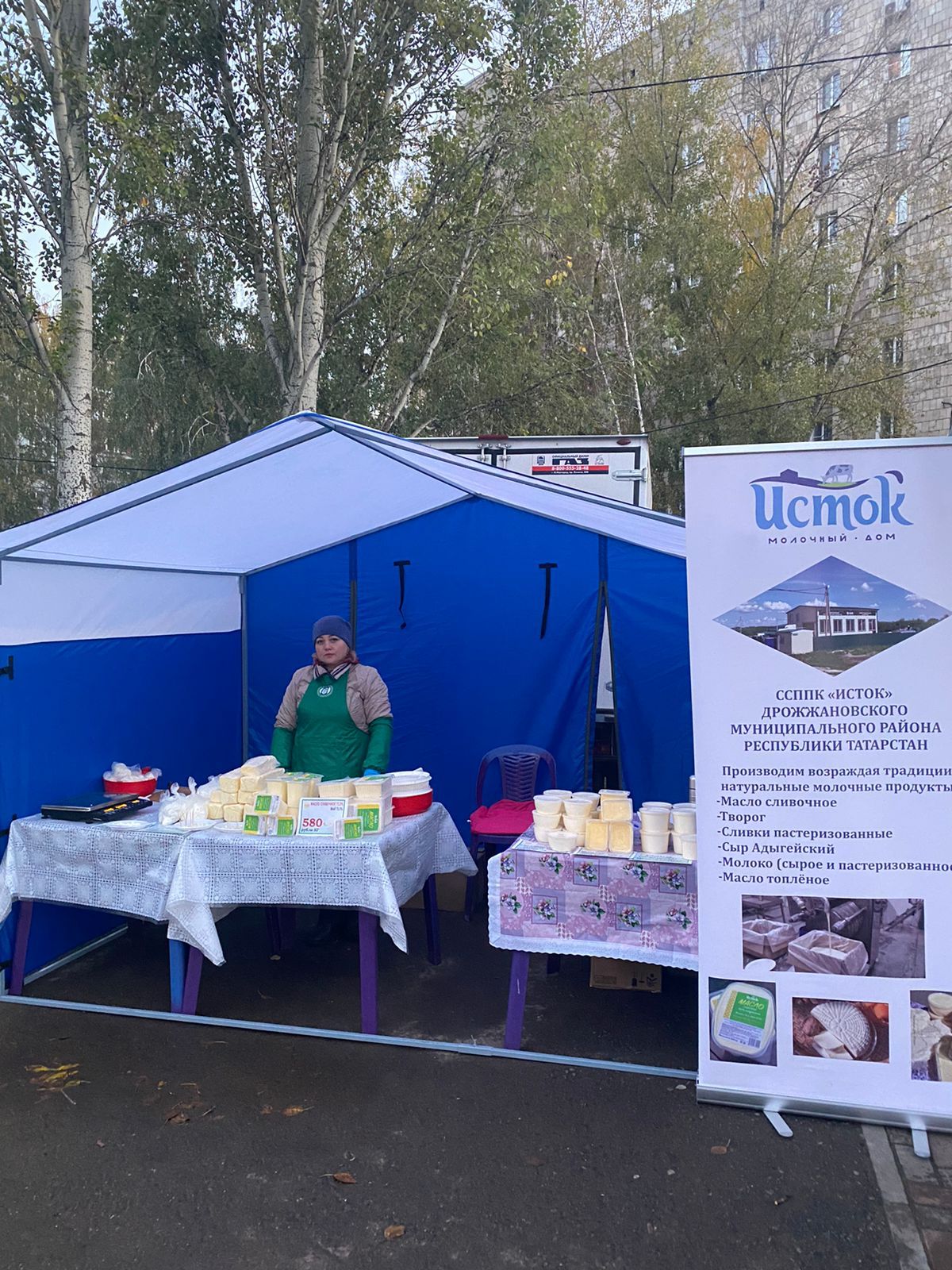 Фарид Мухаметшин посетил ярмарку, представленную Дрожжановским районом