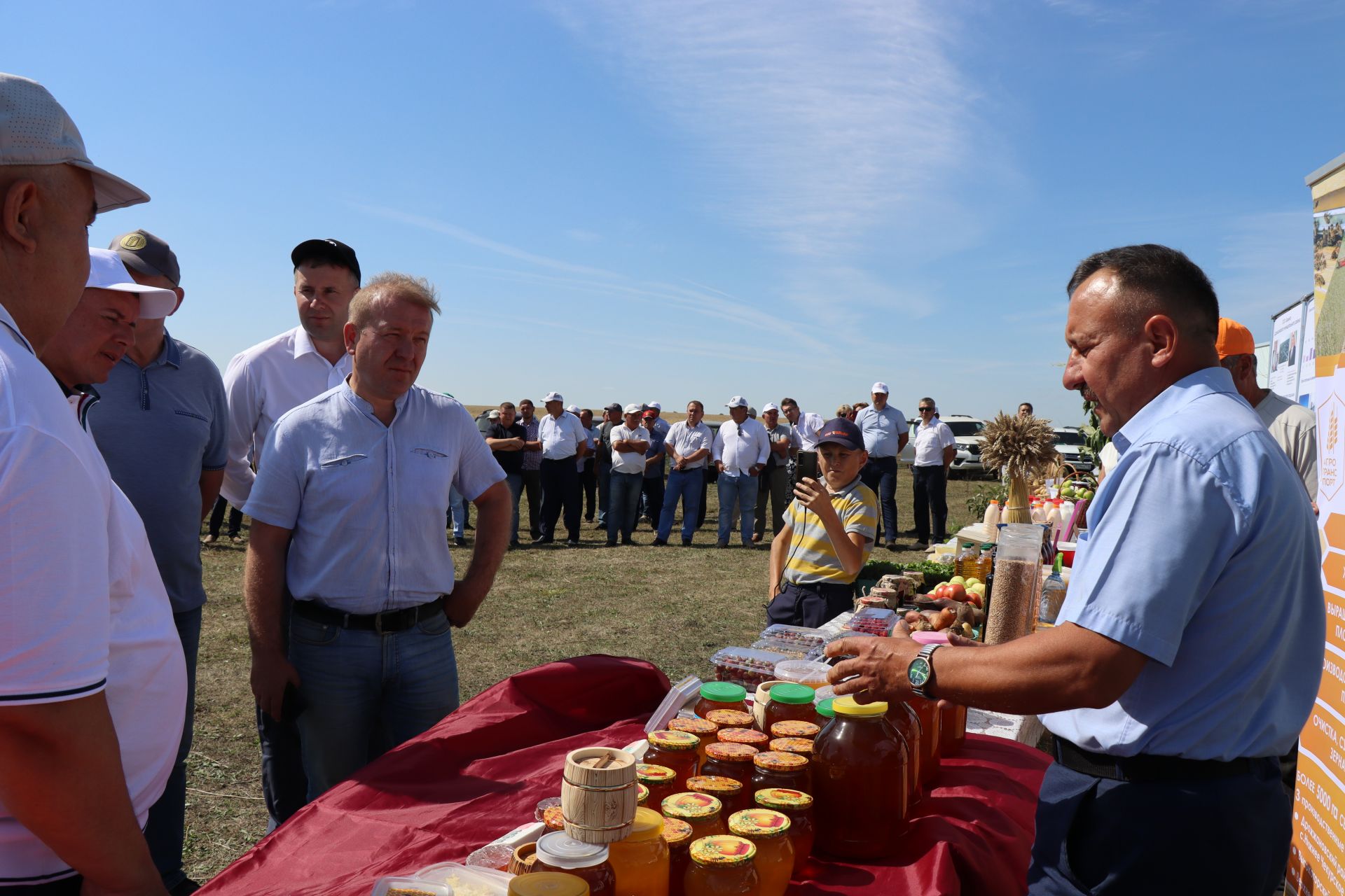 Министр сельского хозяйства и продовольствия республики Марат Зяббаров посетил с рабочим визитом Дрожжановский район