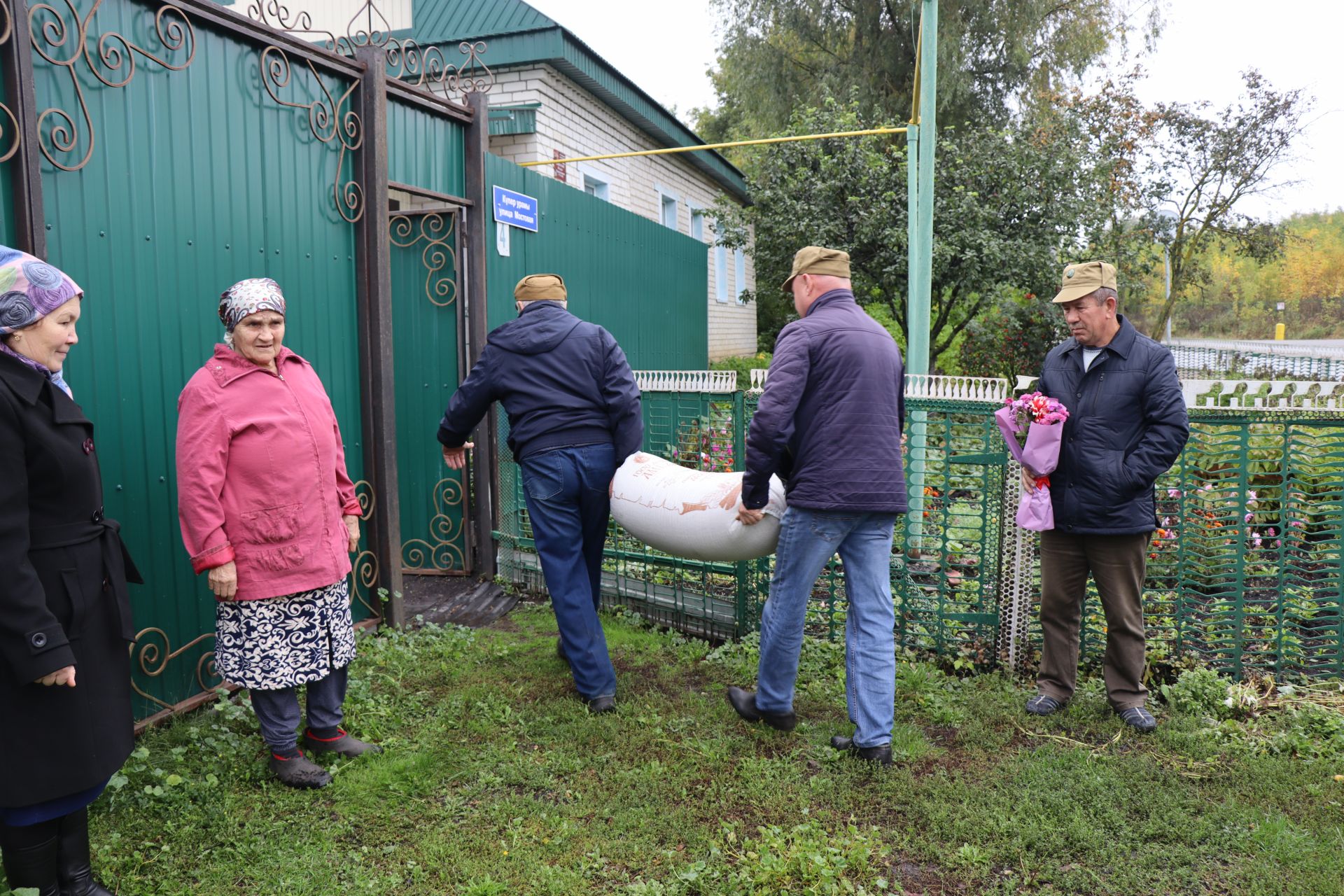 В Дрожжановском районе ветераны боевых действий проводят акцию «Постучитесь, к нашим матерям!»