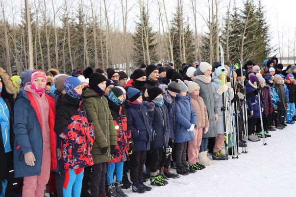 В Дрожжановском районе прошли соревнования по лыжным гонкам «На призы Деда Мороза»