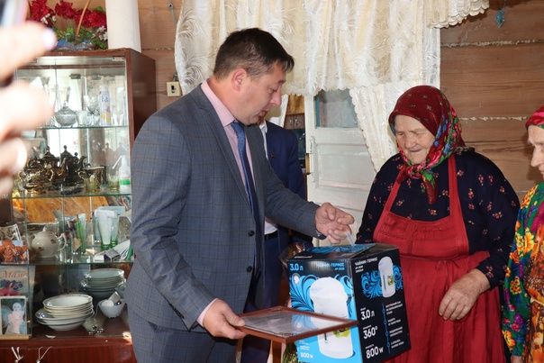 Жительница села Чувашская Бездна Дрожжановского района РТ отметила 90-летний юбилей