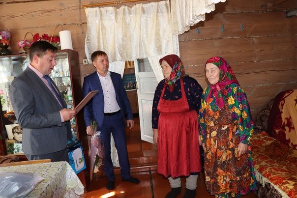 Жительница села Чувашская Бездна Дрожжановского района РТ отметила 90-летний юбилей