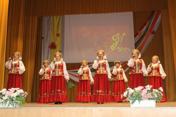 В Дрожжаном состоялся праздничный концерт, посвященный Международному дню пожилых