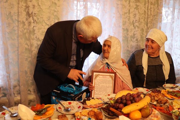 90-летний юбилей отметила жительница села Чепкас-Ильметьево Дрожжановского района РТ