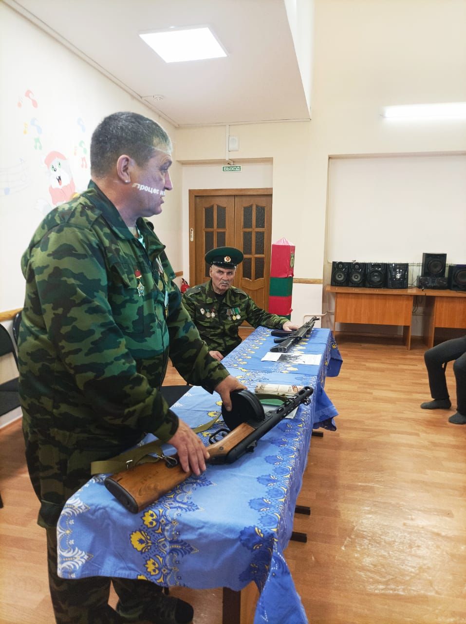 В приюте «Теплый дом» Дрожжановского района РТ состоялась встреча с пограничниками