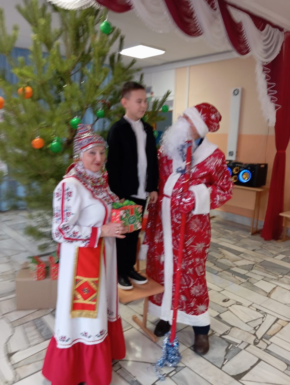 В Убеевской сош Дрожжановского района РТ прошла акция «Дари Добро»