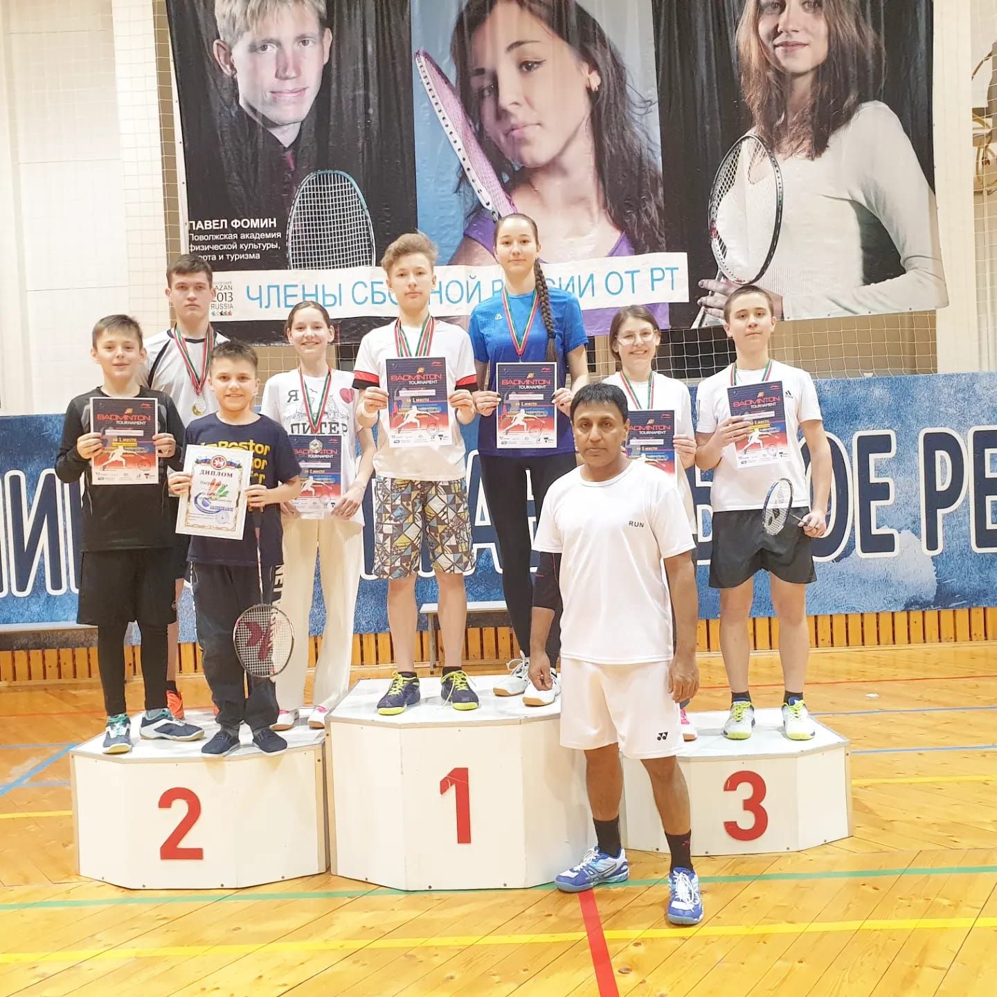 В Дрожжаном прошёл турнир по бадминтону, посвященный дню памяти А.С. Пушкина