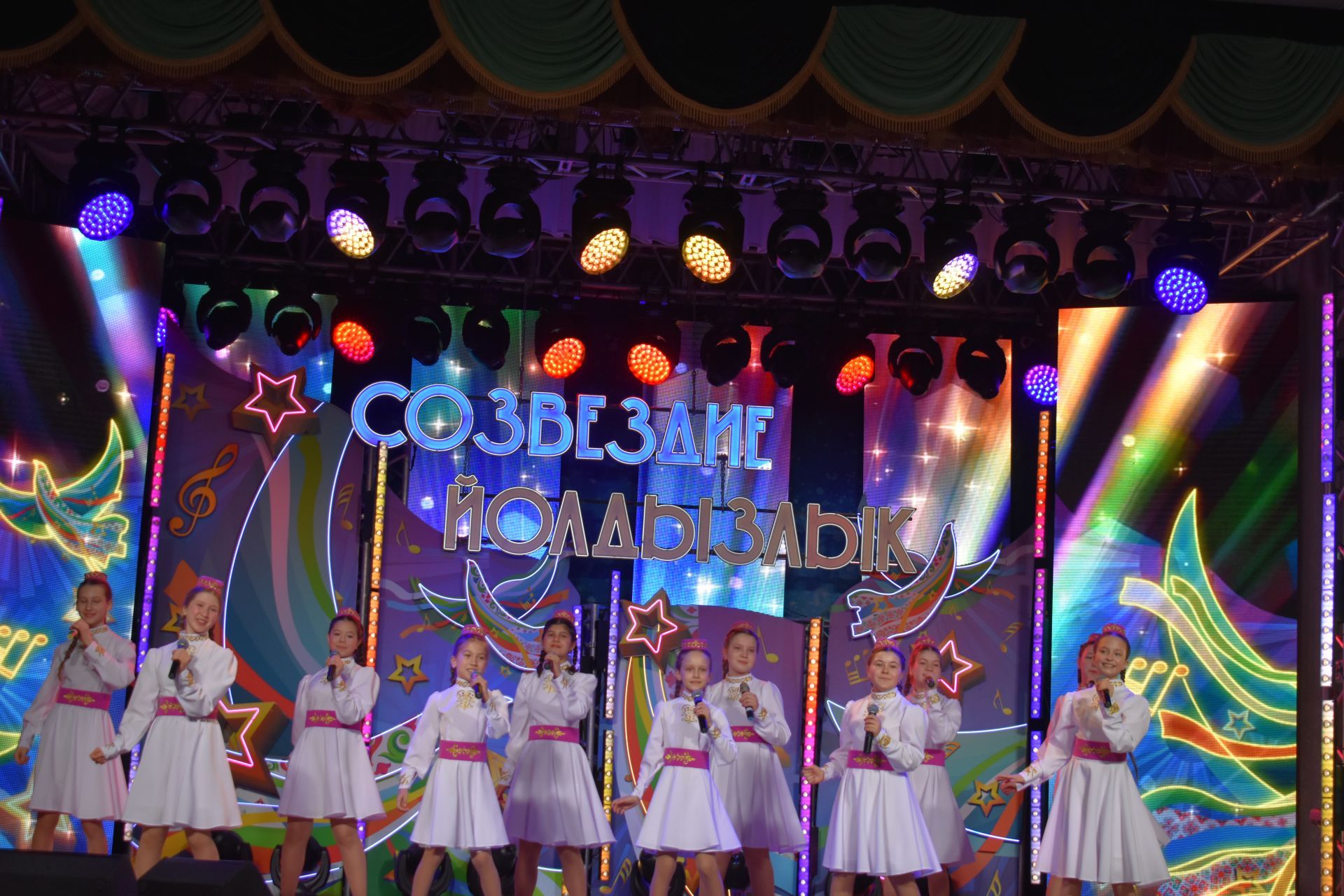 Юные таланты Дрожжановского района выступили на зональном этапе XXIII фестиваля «Созвездие-Йолдызлык -2023»