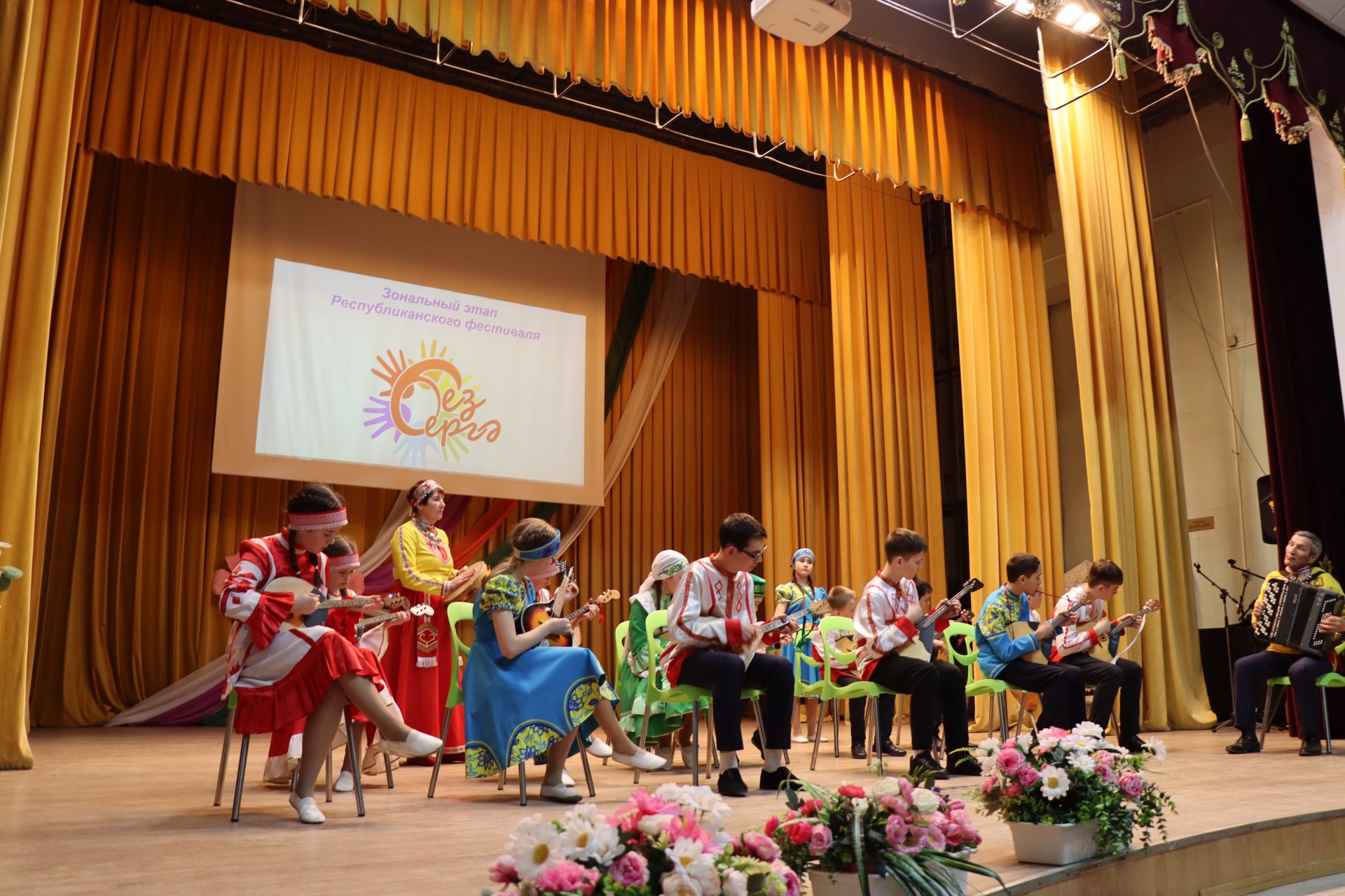 В Дрожжановском районе прошел зональный этап фестиваля народного творчества «Без бергә»