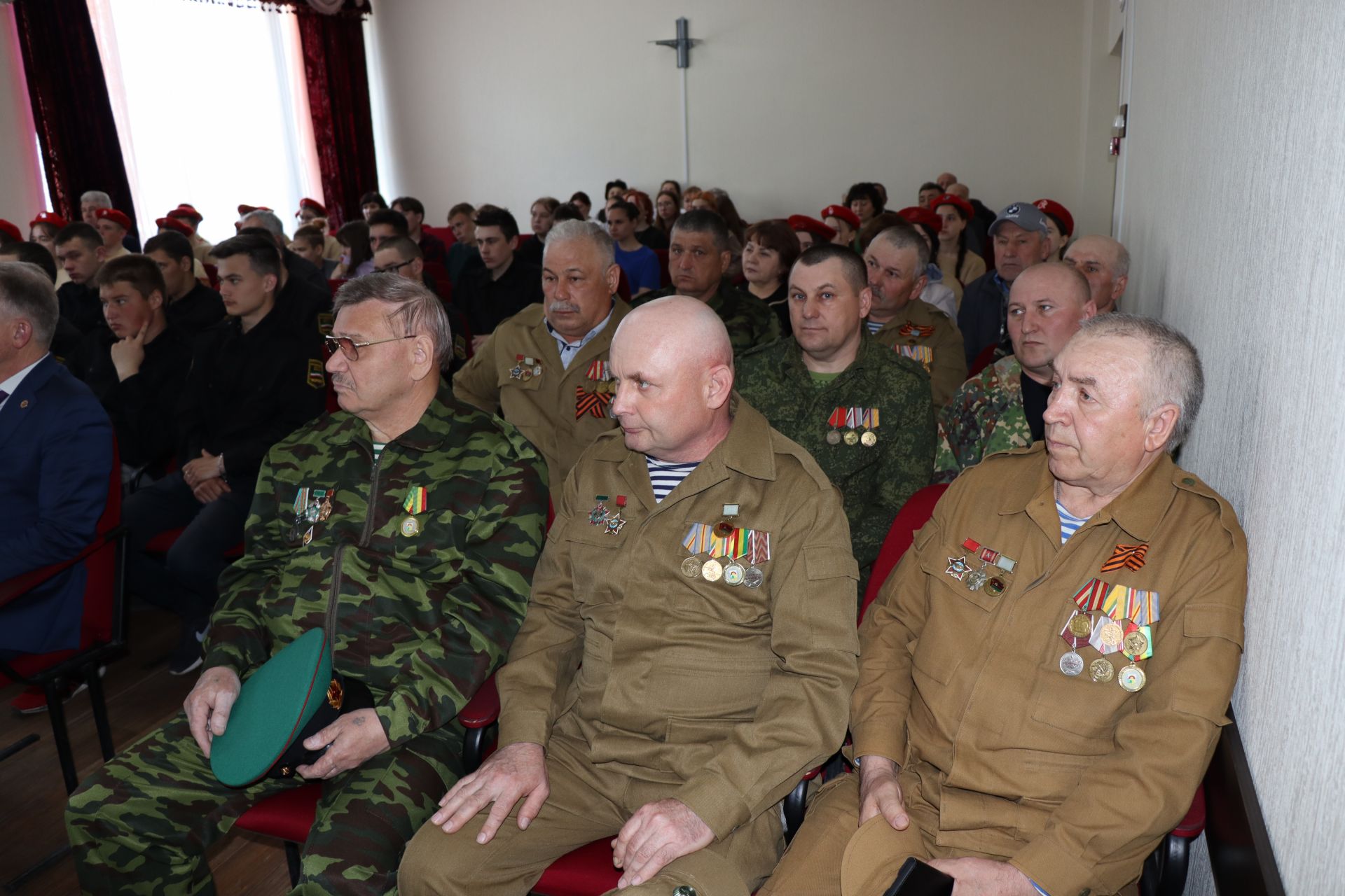 Двоих участников СВО из Дрожжановского района посмертно наградили орденами Мужества