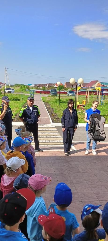 В Дрожжановском районе прошла акция «Ребенок - главный пассажир!»