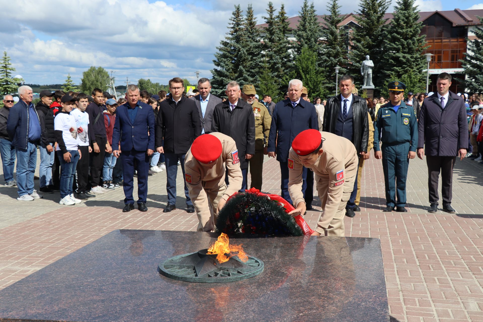 В день памяти и скорби в Дрожжановском районе прошёл траурный митинг