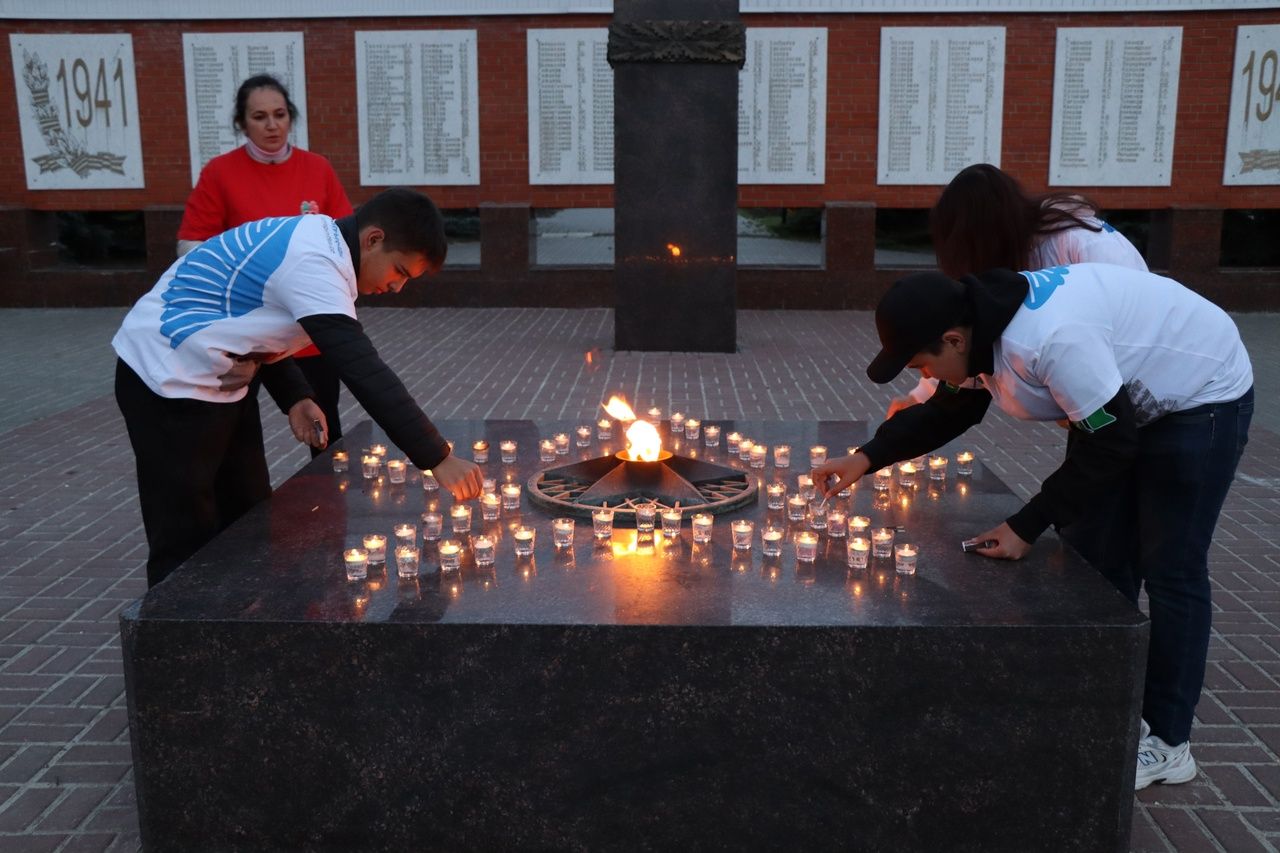 В Дрожжаном провели акцию «Свеча памяти»