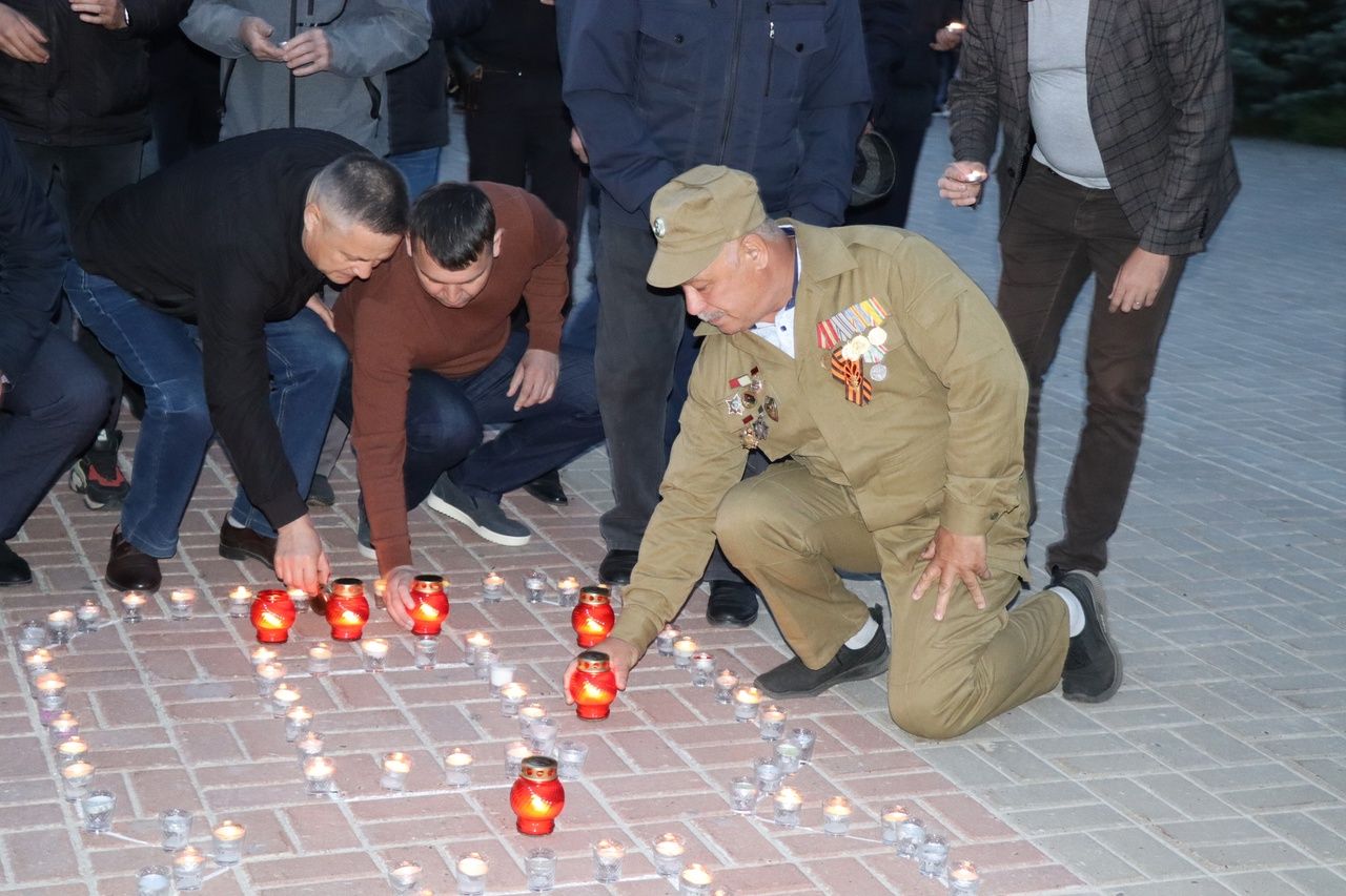 В Дрожжаном провели акцию «Свеча памяти»