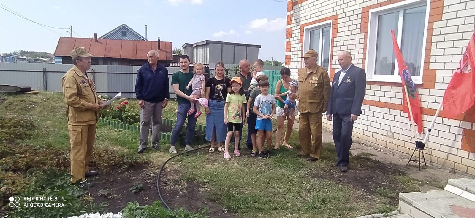 В Дрожжаном ветерану боевых действий в Афганистане установили памятную доску