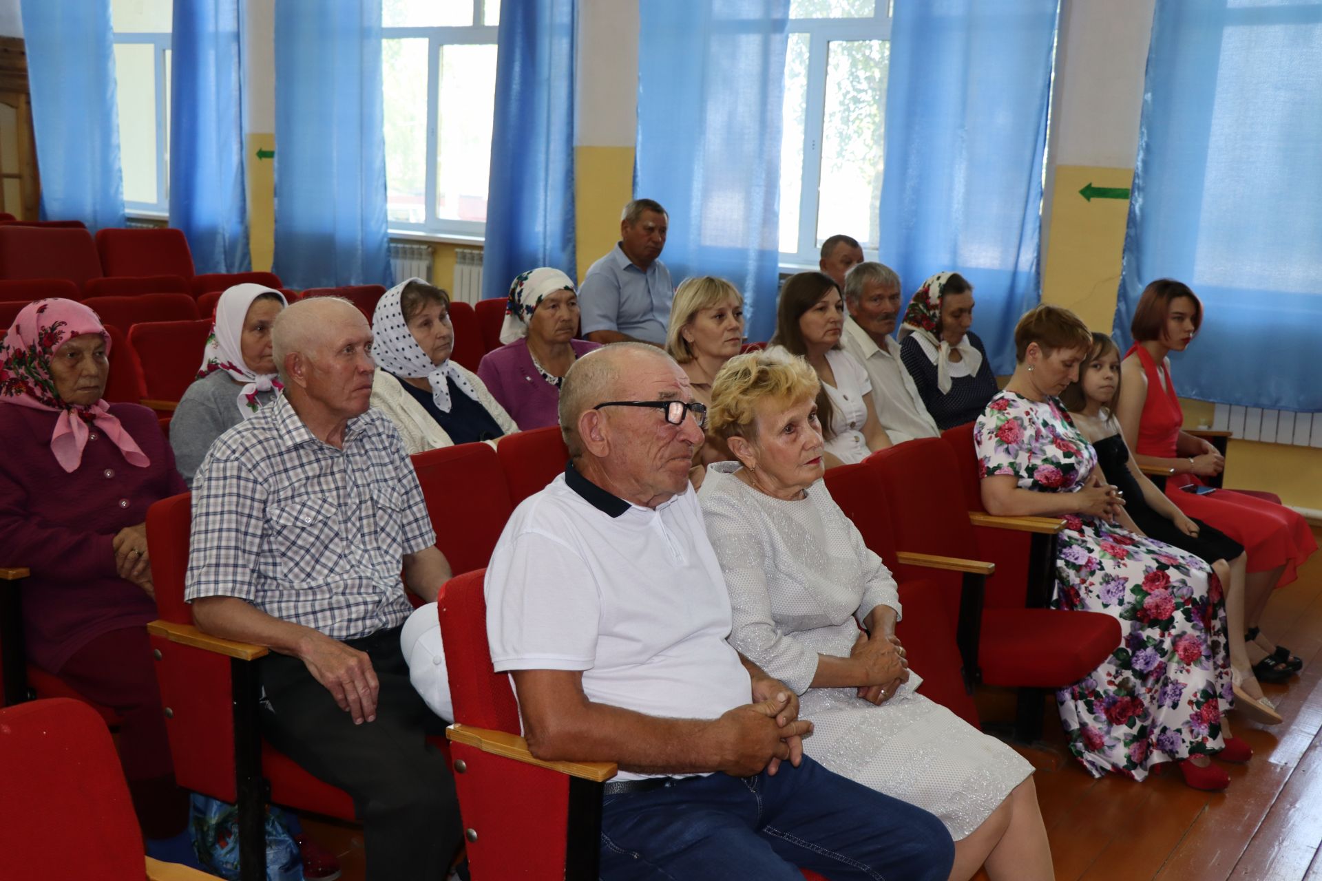 В Дрожжановском районе семья Салифановых получила медаль «За любовь и верность»