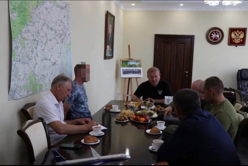 Глава Дрожжановского района встретился с мобилизованными