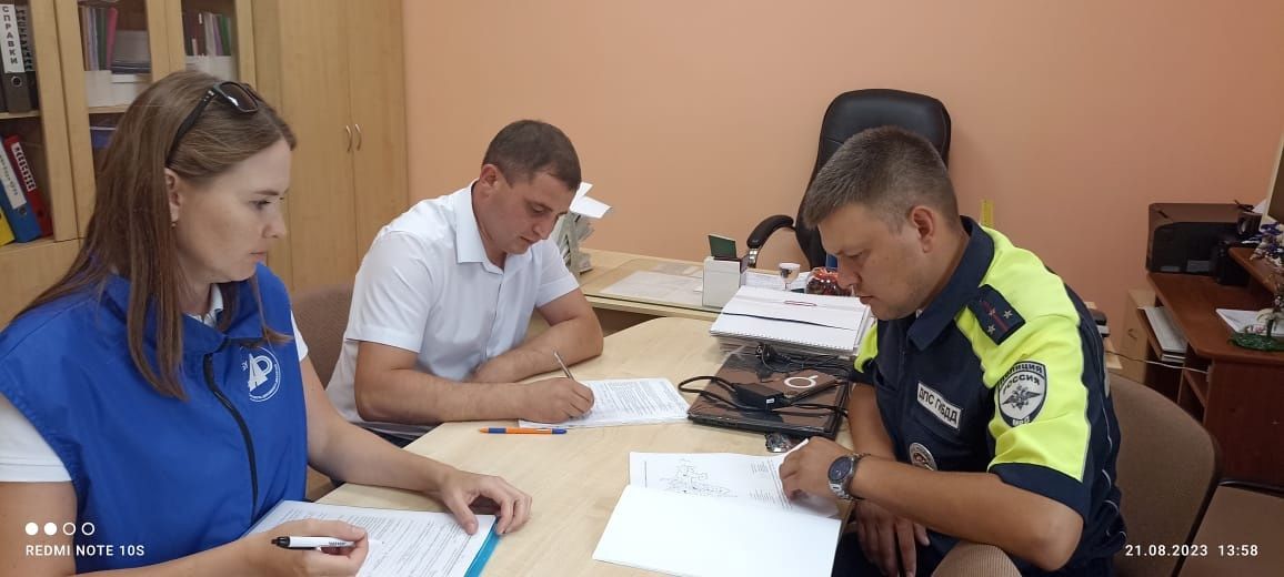 В Дрожжановском районе РТ в школах проверили соответствие схем маршрута «дом-школа-дом»