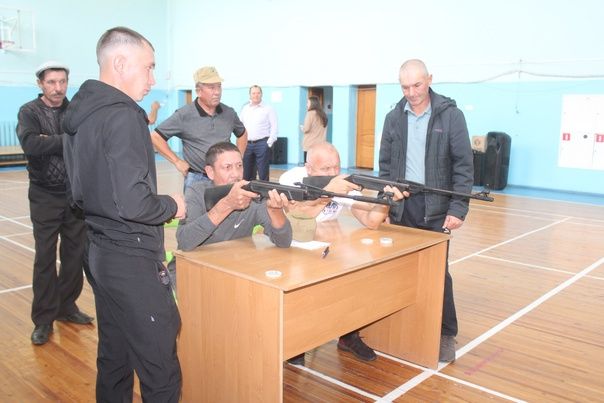 В Дрожжановском районе РТ ветераны боевых действий соревновались по пулевой стрельбе