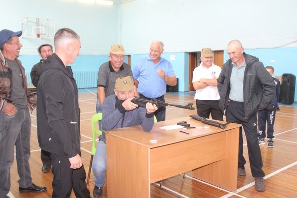 В Дрожжановском районе РТ ветераны боевых действий соревновались по пулевой стрельбе