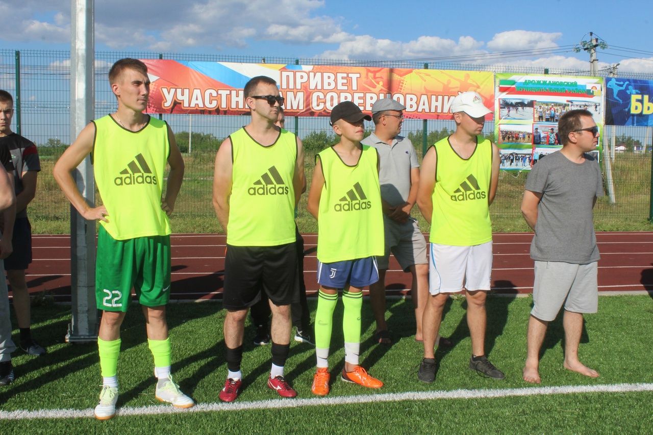 В рамках Всероссийского дня физкультурника в Дрожжановском районе РТ прошел турнир по мини-футболу