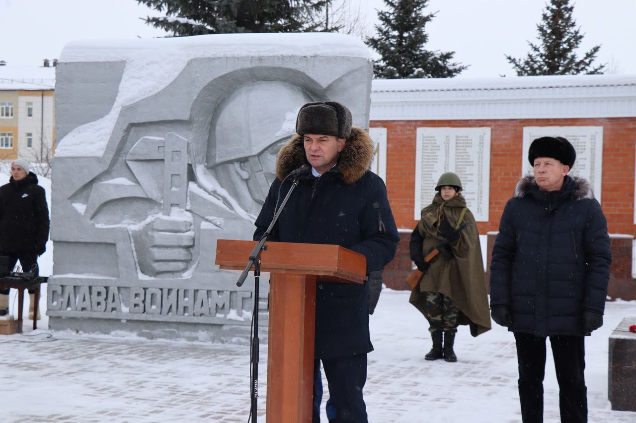 В Дрожжановском районе РТ прошёл митинг в честь 80-й годовщины снятия блокады Ленинграда