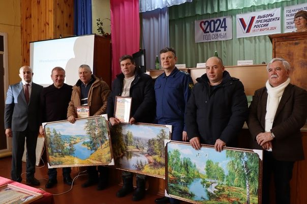 В селе Большая Цильна Дрожжановского района РТ прошла встреча с жителями села