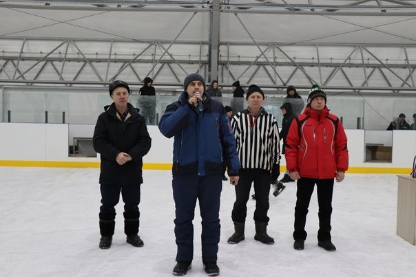 В Дрожжановском районе РТ прошел открытый районный турнир по хоккею с шайбой