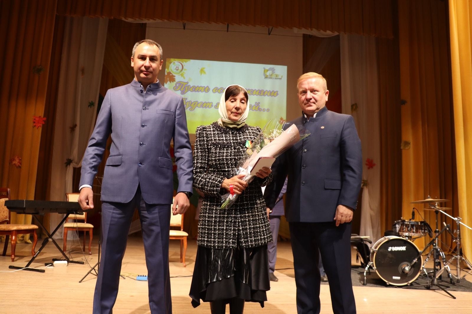 В Дрожжаном состоялось праздничное мероприятие, посвященное Международному дню пожилых