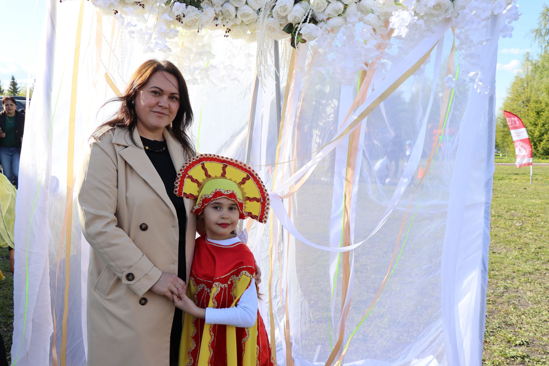 Жители Дрожжановского района РТ отметили Международный день семьи в парке «Чупрэле»