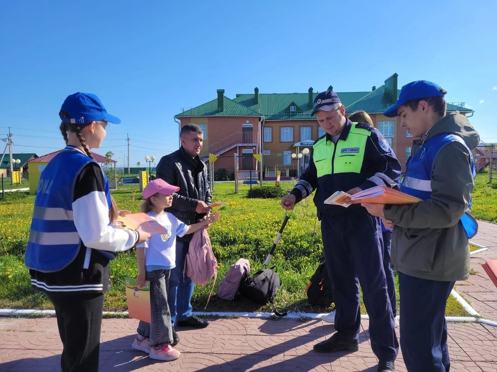 В детских садах Дрожжановского района РТ проходят мероприятия по ПДД