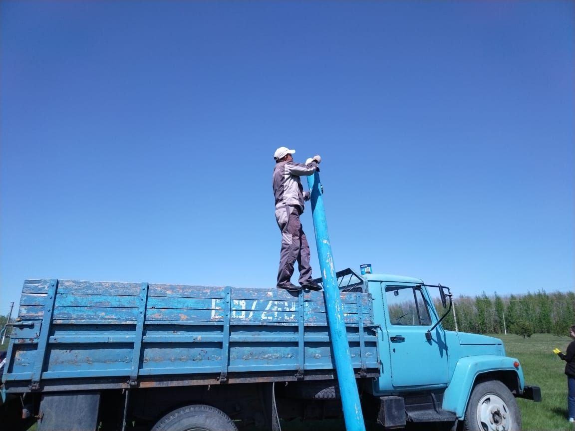 В Дрожжаном прошёл субботник, приуроченный к подготовке праздника Сабантуй