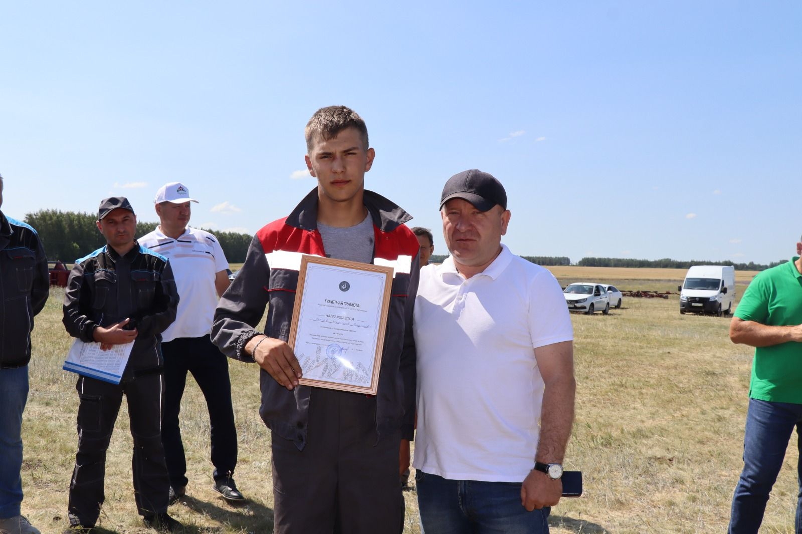 В Дрожжановском районе РТ состоялся Парад комбайнов