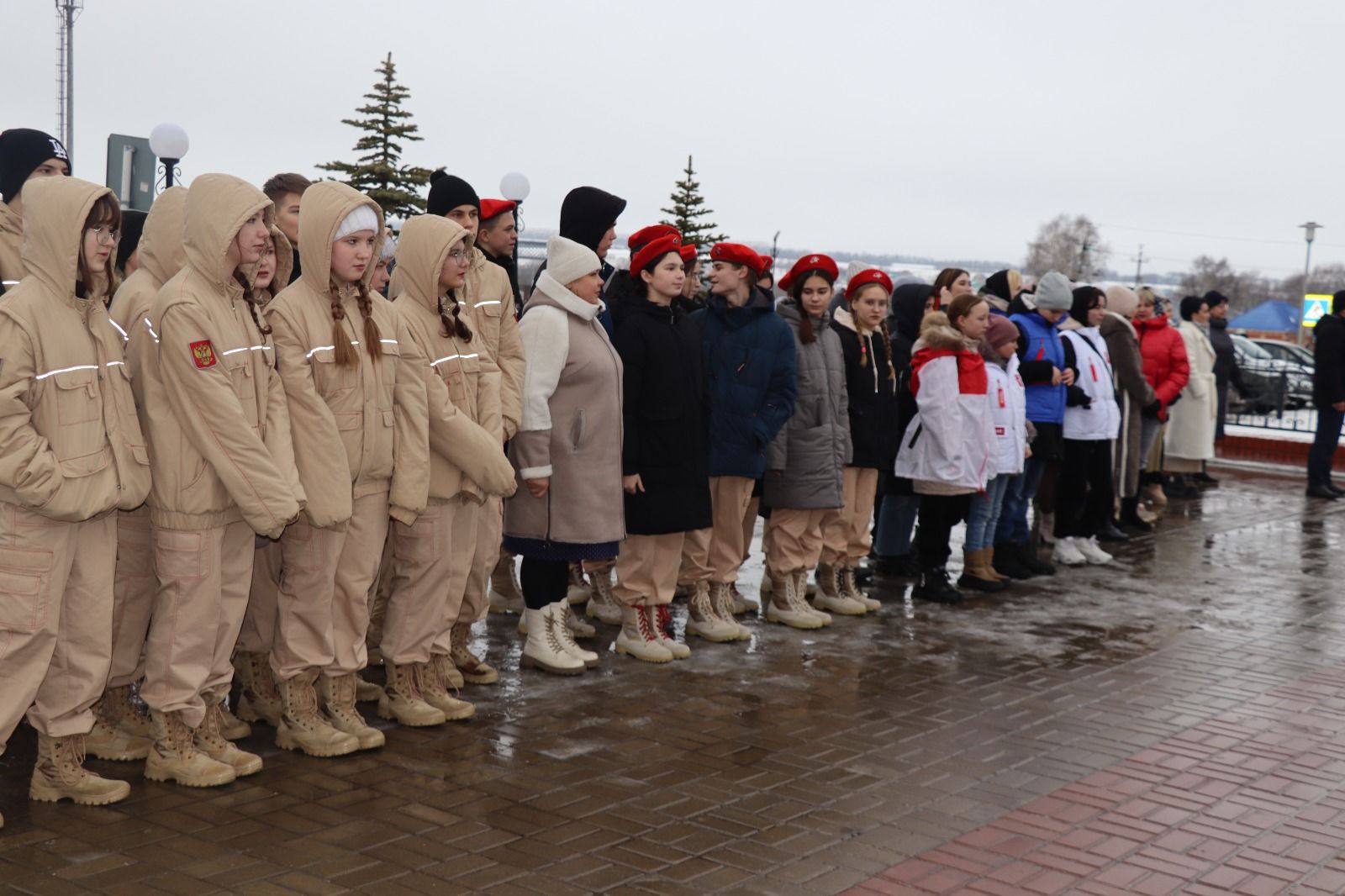 В Дрожжаном прошел митинг ко Дню прорыва блокады Ленинграда