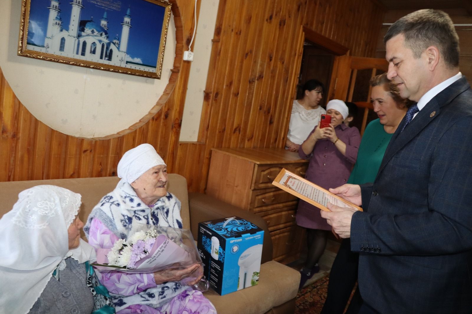 90-летний юбилей отметила жительница  Дрожжановского района РТ Рашида Заббарова