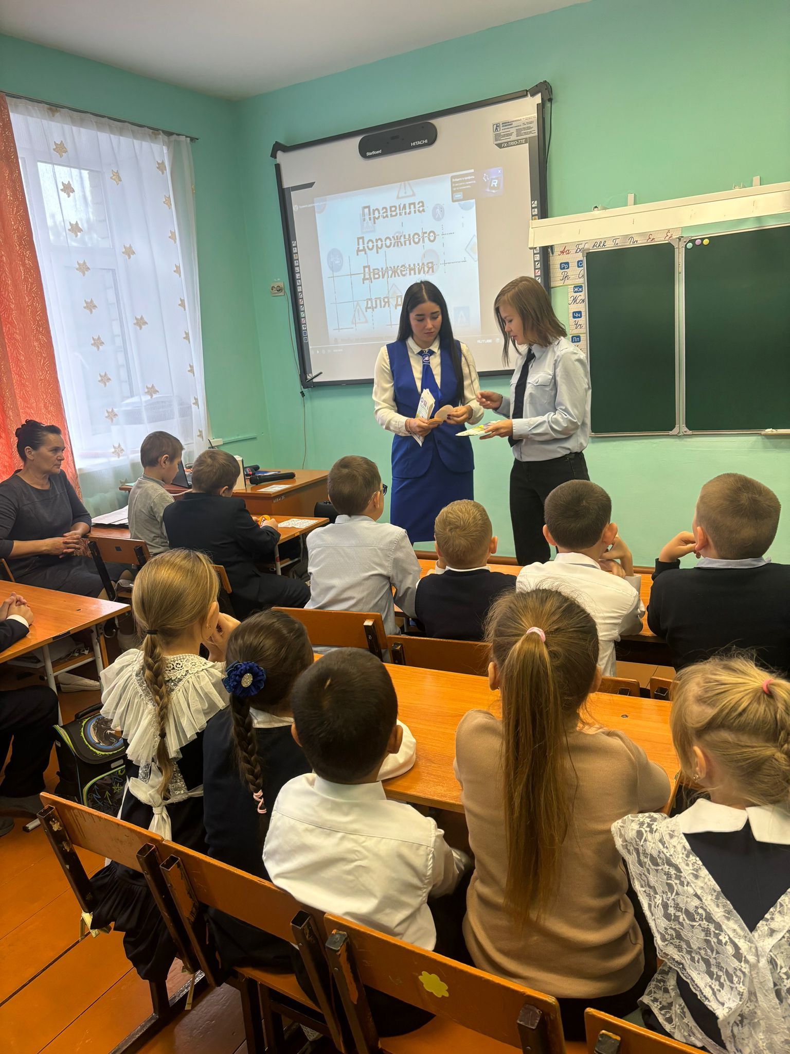 В Шланговской школе Дрожжановского района РТ прошла беседа на тему «Движение пешеходов»