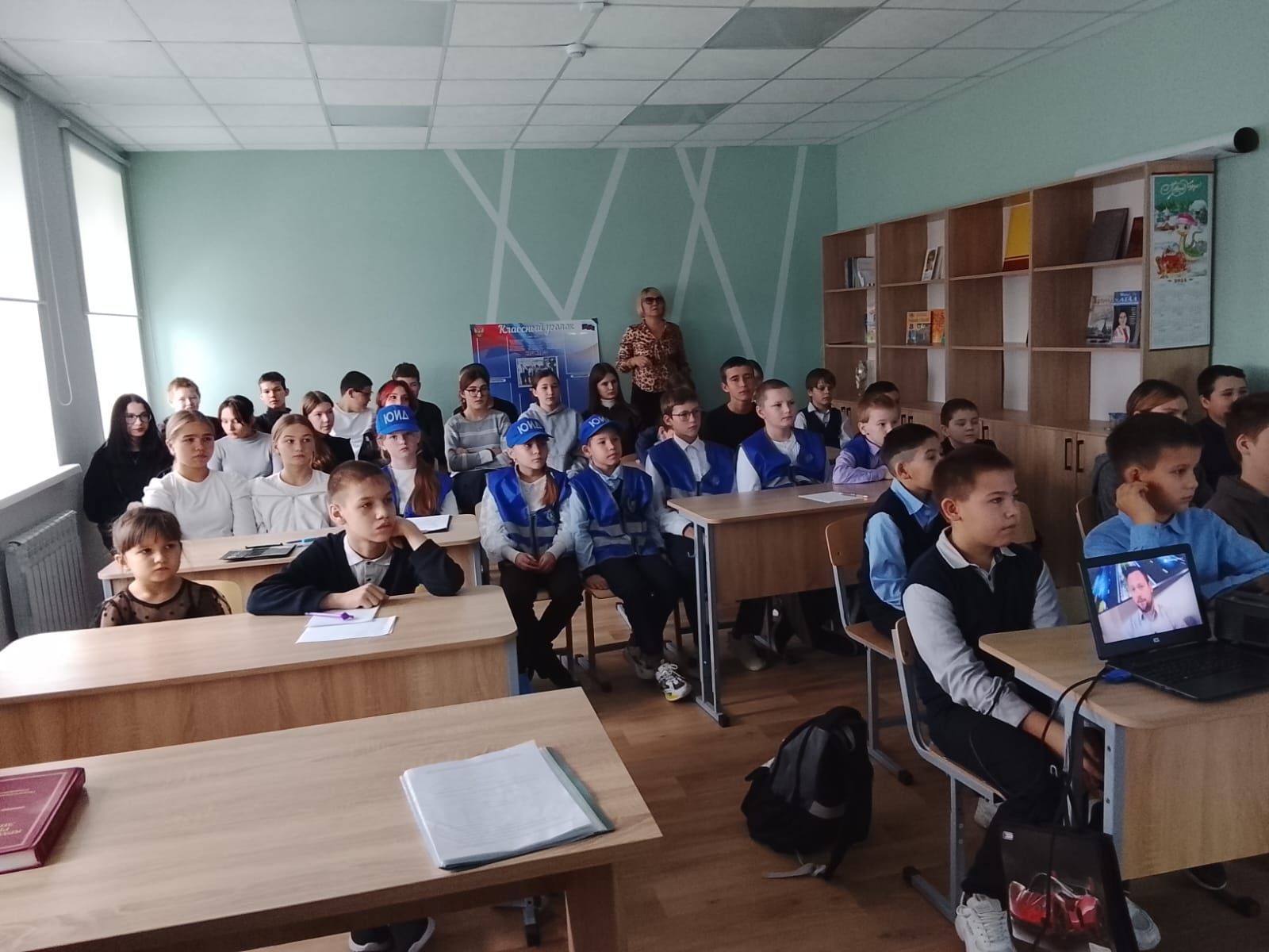 В школах Дрожжановского района автоинспекторы и специалисты БДД проводят встречи