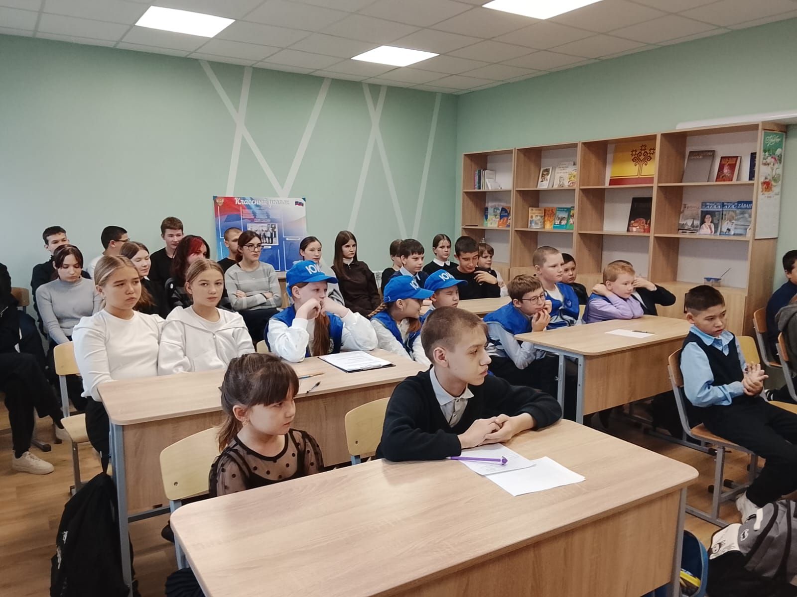 В школах Дрожжановского района автоинспекторы и специалисты БДД проводят встречи