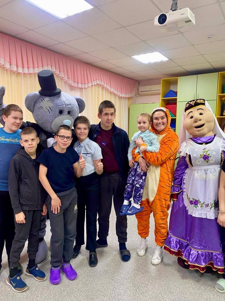 Волонтеры культуры Татарстана начали с семинара в Кукморе и помощи детям