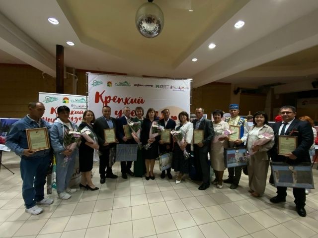 «Крепкий узел — Нык төен»: в Дрожжановском районе завершился проект, объединивший поколения