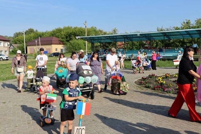 «Крепкий узел — Нык төен»: в Дрожжановском районе завершился проект, объединивший поколения