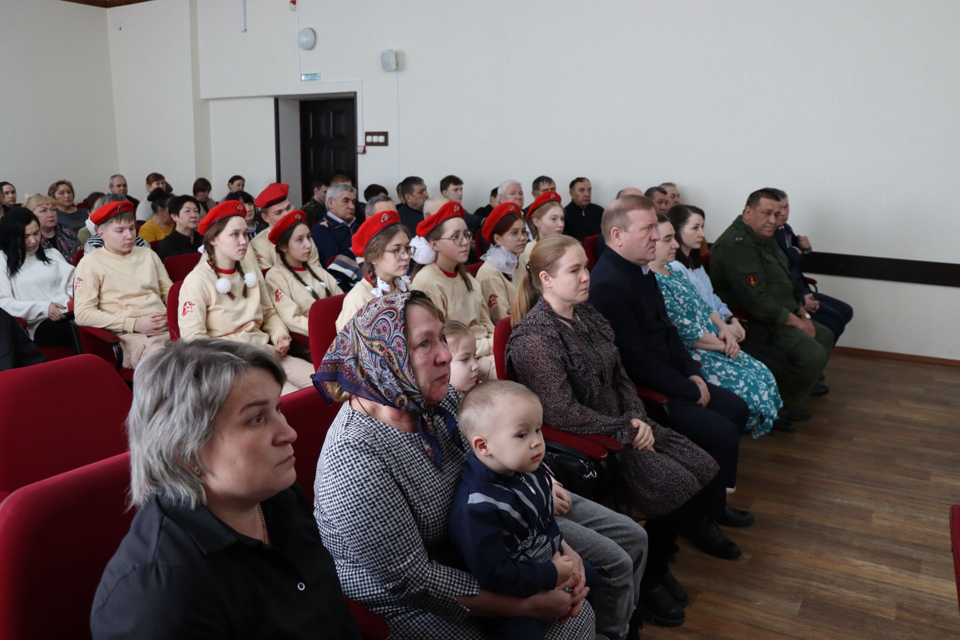В Дрожжановском районе РТ ордена Мужества передали родным погибших военнослужащих в СВО