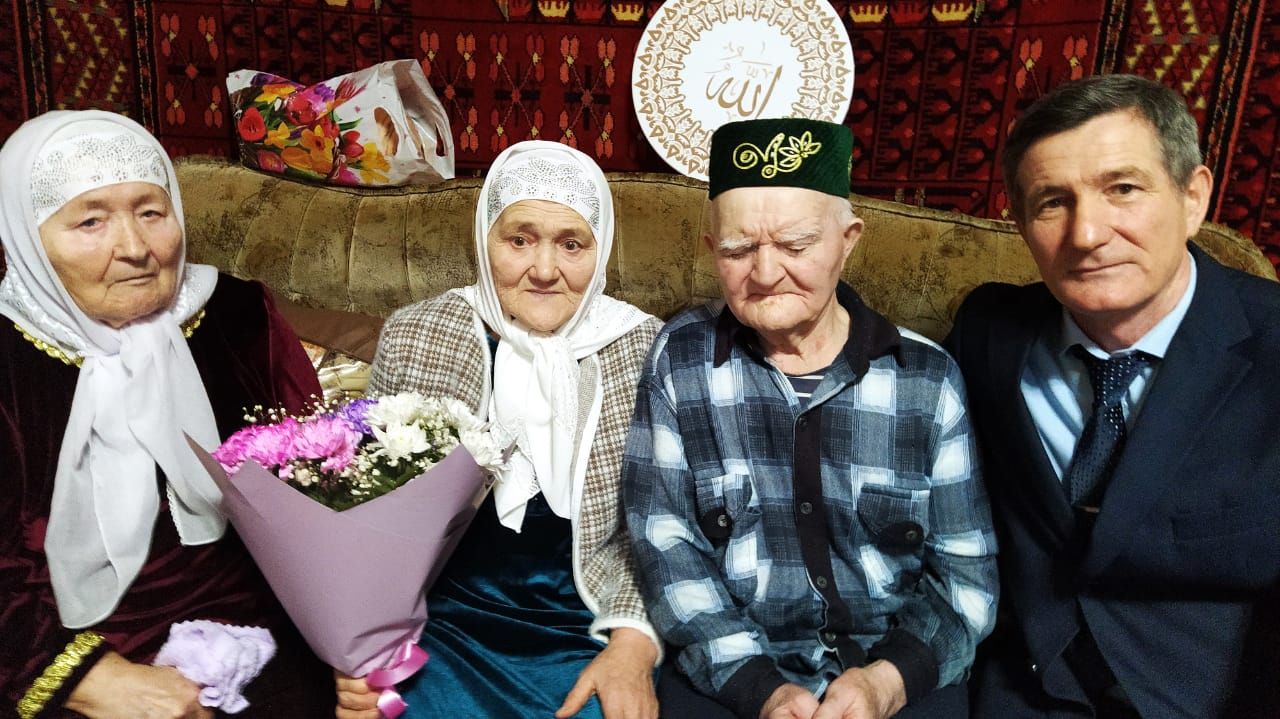 Свой 80-летний юбилей отметила труженица села Старые Чукалы Дрожжановского района РТ, Наиля апа Якупова